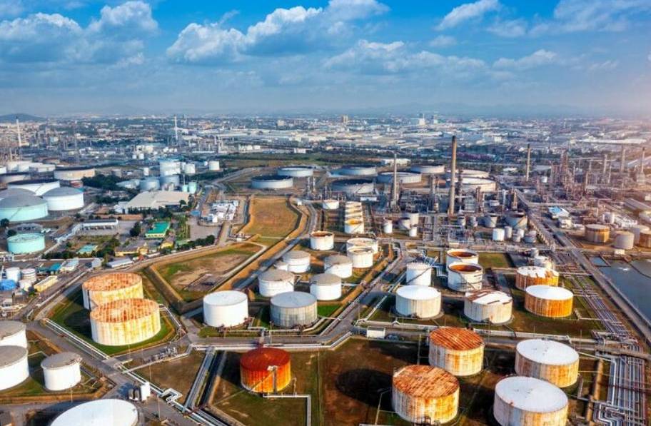 Top 10 Largest Oil Refineries in the World by Capacity